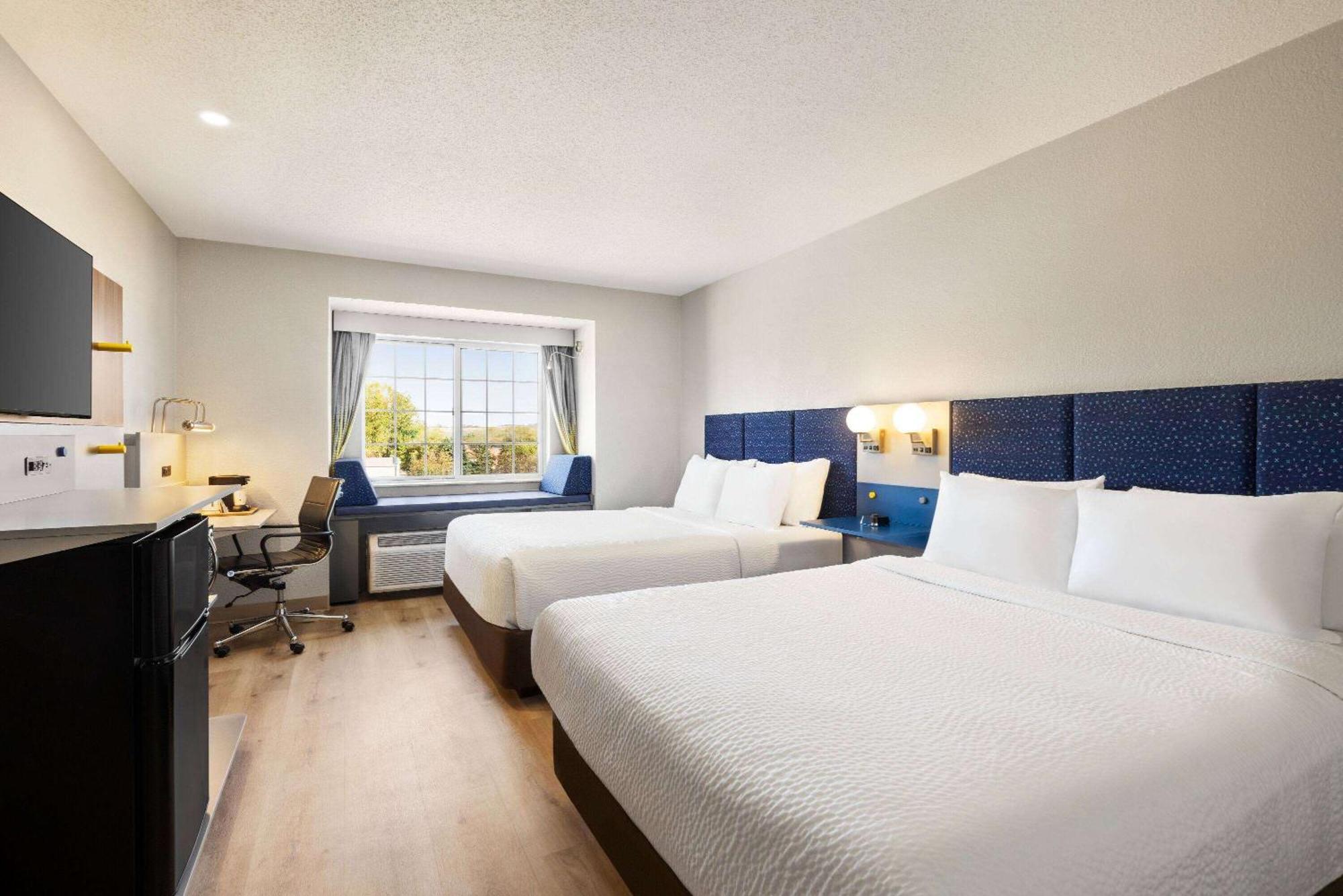 Microtel Inn & Suites New Ulm Exterior foto
